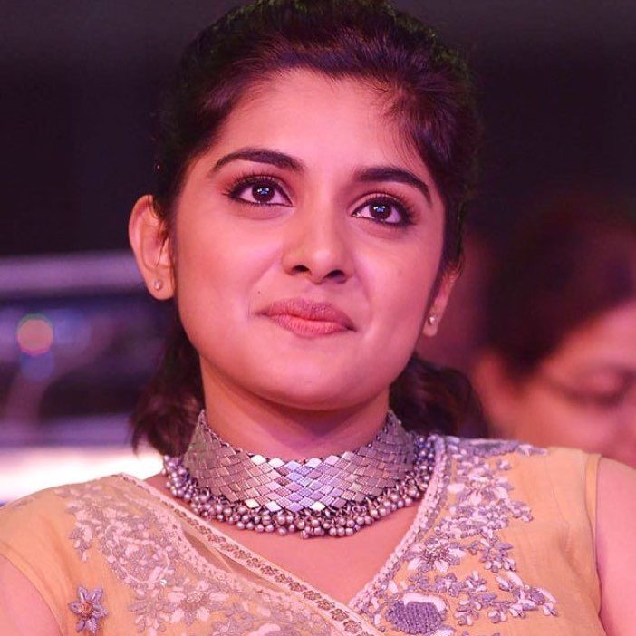 Nivetha Thomas Wiki Beautiful Gorgeous Hot Sizzling Pictures