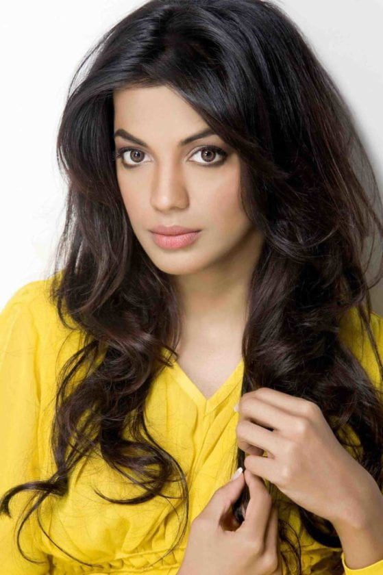 Mugdha Godse All Films Hit Flop Box Office Analysis