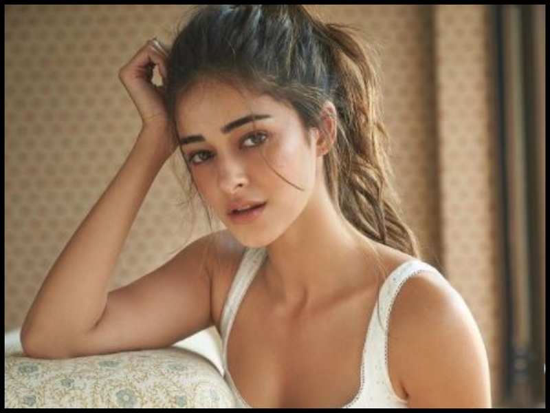 Ananya Panday Wiki Age Height Weight Boyfriend Net 1 Ananya Panday Wiki Age Height Weight Boyfriend Net