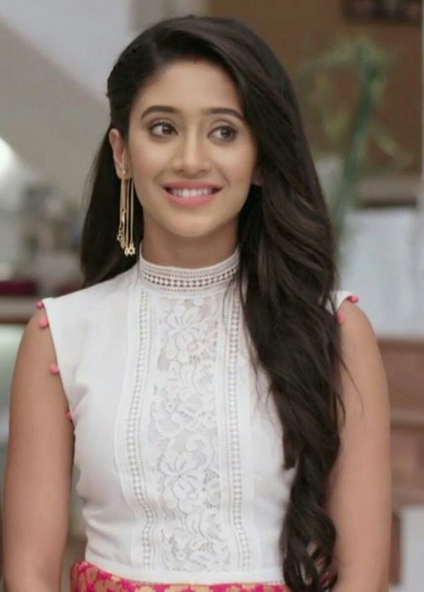 Shivangi Joshi Wiki Age Height Weight Boyfriend Net Worth 4 Shivangi Joshi Wiki Age Height Weight Boyfriend Net Worth Family Body Measurement and Hot Pictures