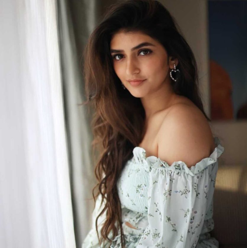 Sreeleela 9 Hot Cute and Gorgeous Pictures 6 Kannada Actress Sreeleela 9 Hot Cute and Gorgeous Pictures