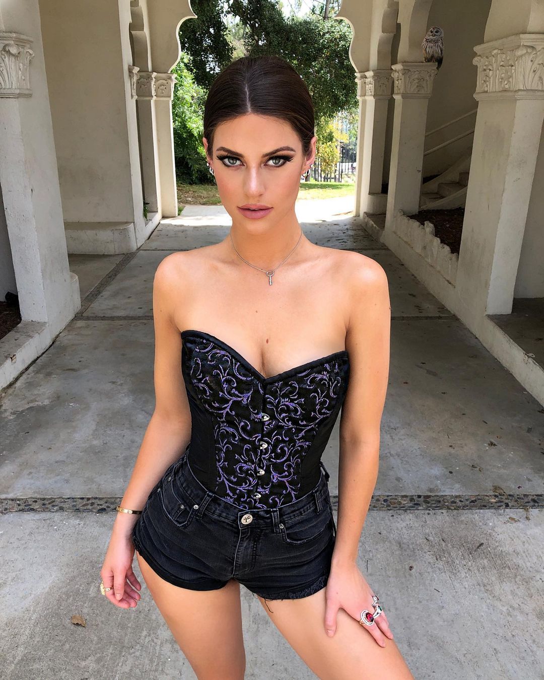 Hannah Stocking Wiki Age Height Weight Net Worth Boyfriend Body Measurement...