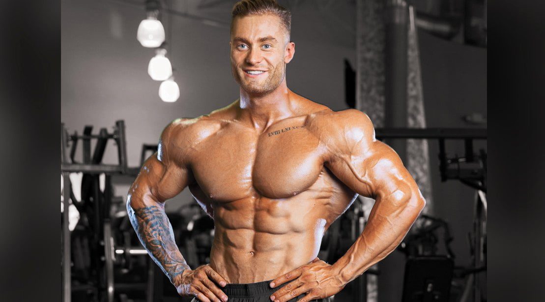 Chris Bumstead Wiki Bio Age Height Weight Net Worth Family Girlfriend Wife ...