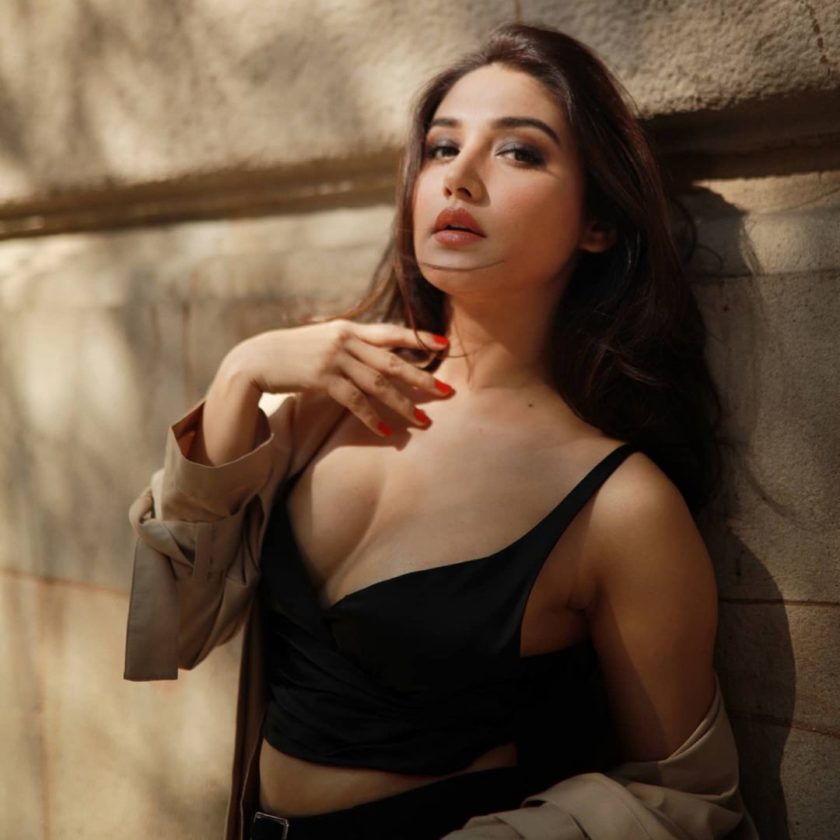 Donal Bisht 12 Hot Cute Gorgeous Pictures 8 Donal Bisht 12 Hot Cute Gorgeous Pictures Bigg Boss 15 Contestant