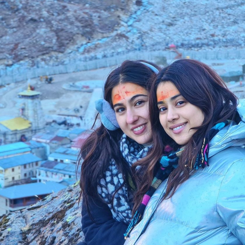 BFF Janhvi Kapoor and Sara Ali Khan Latest Pictures 1 BFF Janhvi Kapoor and Sara Ali Khan Latest Pictures