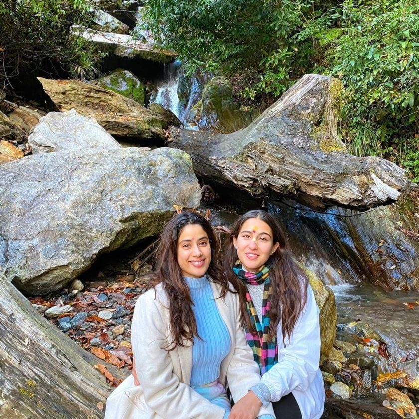 BFF Janhvi Kapoor and Sara Ali Khan Latest Pictures 6 BFF Janhvi Kapoor and Sara Ali Khan Latest Pictures