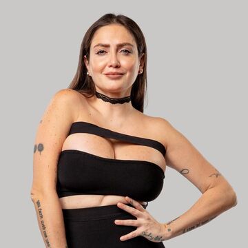 Celia Lora Wiki Bio Age Height Weight Net Worth 2022