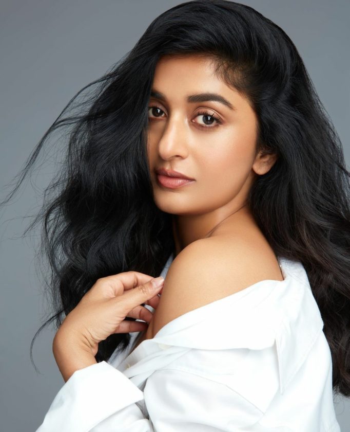 Meera Jasmine Latest Hot and Stunning Pictures 6 Meera Jasmine Latest Hot and Stunning Pictures