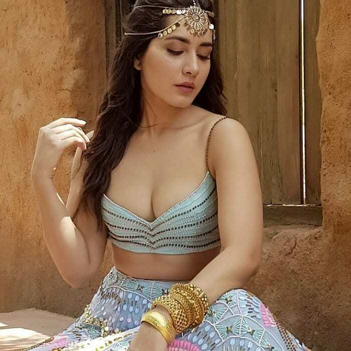 Top 15 Hot and Most Beautiful Current South Indian Actress 5 Raashi Khanna 15 Hot and beautiful south indian actress
