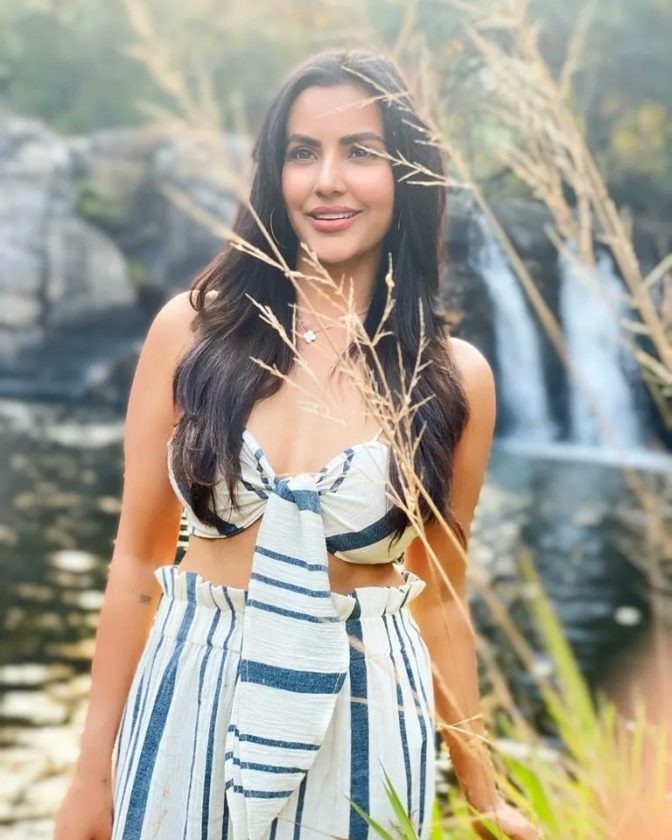 Priya Anand Latest Hot Gorgeous Pictures 8 Priya Anand Latest Hot Gorgeous Pictures