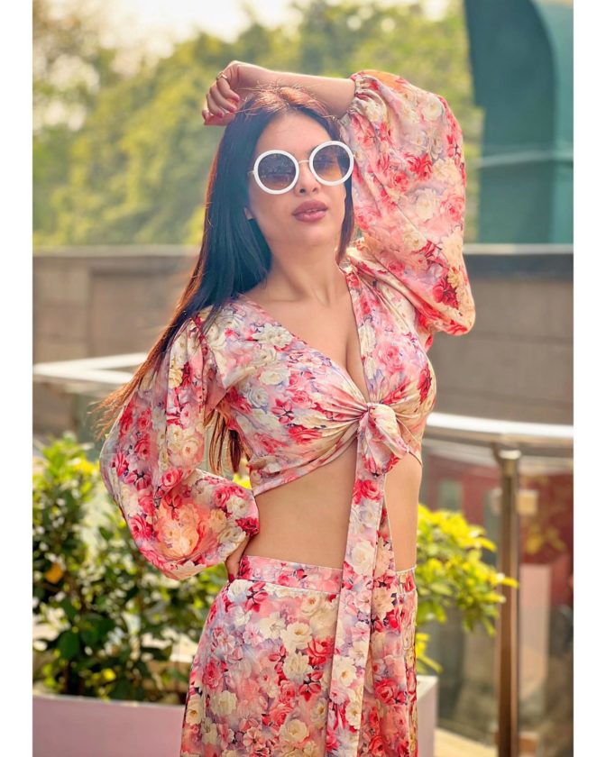 Pictures: Neha Malik Floral Summer Vibes 11 Pictures: Neha Malik Floral Summer Vibes