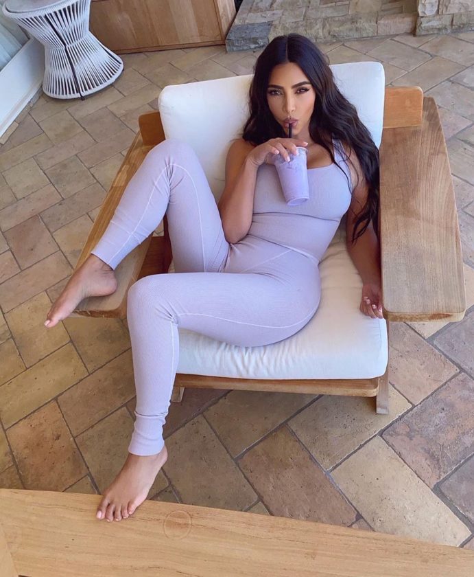 Kim Kardashian Feet Pictures 