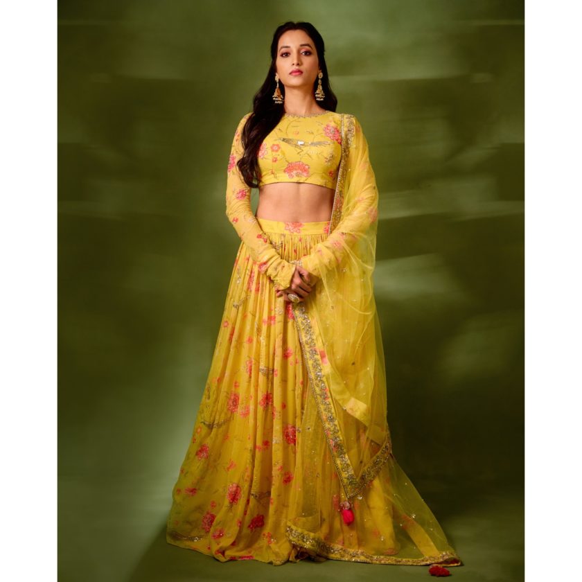 KGF 2 Promotions Srinidhi Shetty Looks Amazing In Yellow