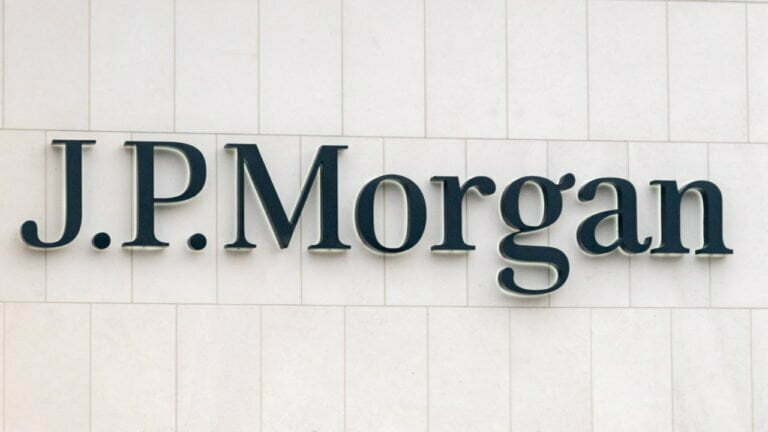 JP Morgan is reportedly laying off hundreds in the mortgage business