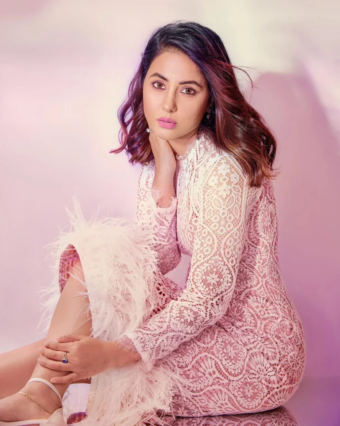 Hina Khan Gorgeous Look in White Net Body Tight Dress