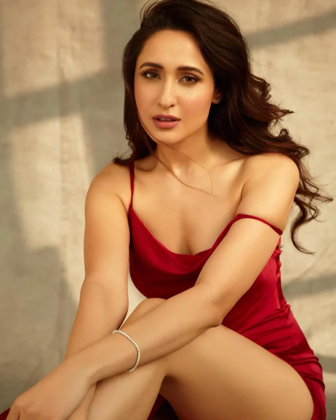 Red Hot Pragya Jaiswal Elegant Look 4 Red Hot Pragya Jaiswal Elegant Look