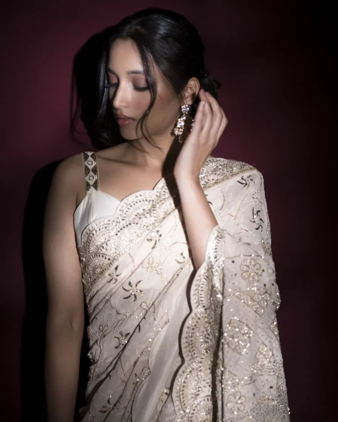 KGF Actress Srinidhi Shetty and Tradition Wear a deadly combination 10 KGF Actress Srinidhi Shetty and Tradition Wear a deadly combination