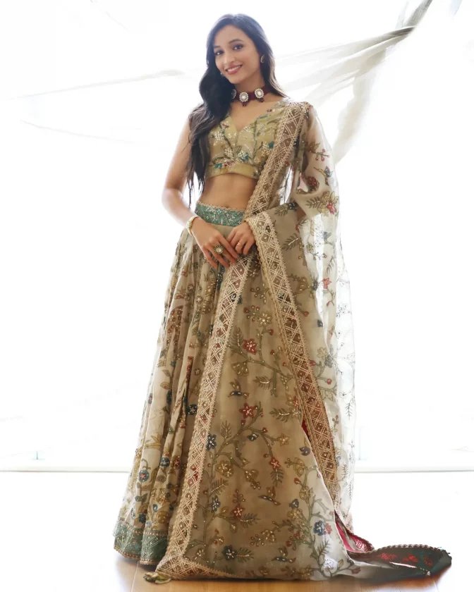 KGF Actress Srinidhi Shetty and Tradition Wear a deadly combination 9 KGF Actress Srinidhi Shetty and Tradition Wear a deadly combination