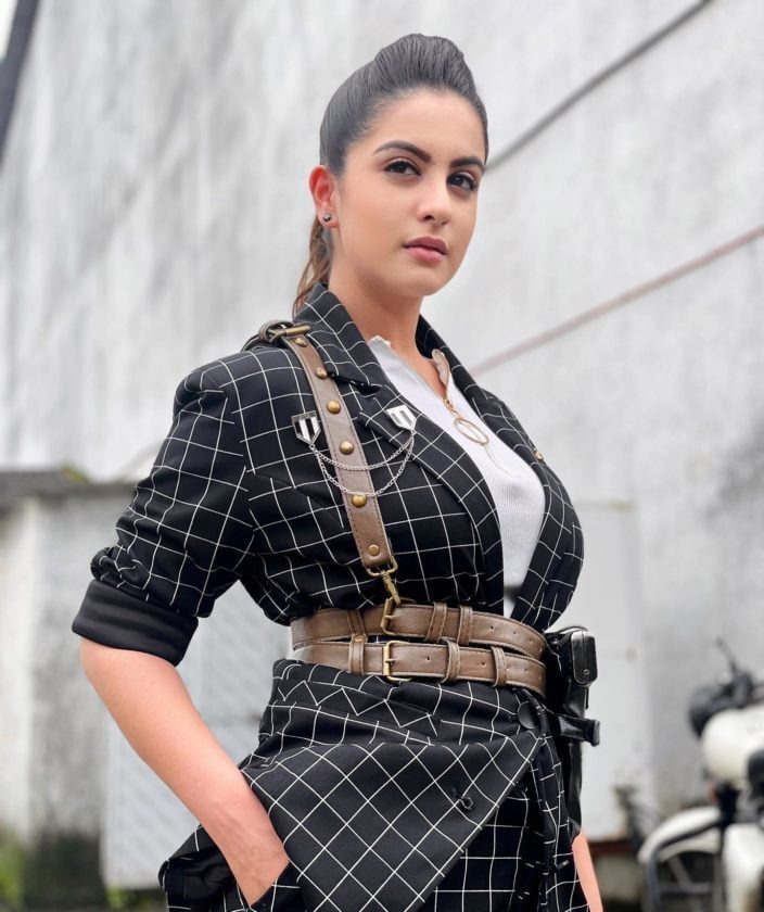 Ali Baba actress Tunisha Sharma cute Pictures 2 Ali Baba actress Tunisha Sharma cute Pictures