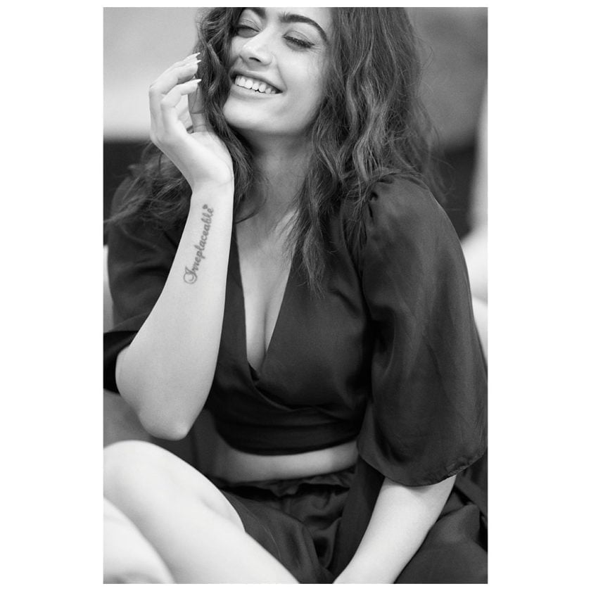 Rashmika Mandanna posed b*old, wearing a deep neckline top 1 Rashmika Mandanna posed b*old, wearing a deep neckline top