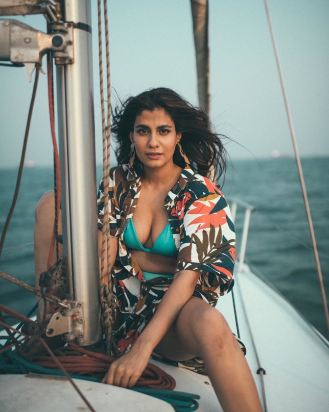 The Family Man actress Shreya Dhanwantri adding boldness touch to her Instagram account