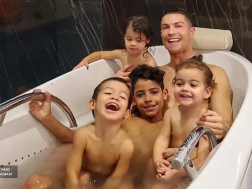 Cristiano Ronaldo Age Height Weight Wife Kids Net Worth 2022 3 Cristiano Ronaldo Age Height Weight Wife Kids Net Worth