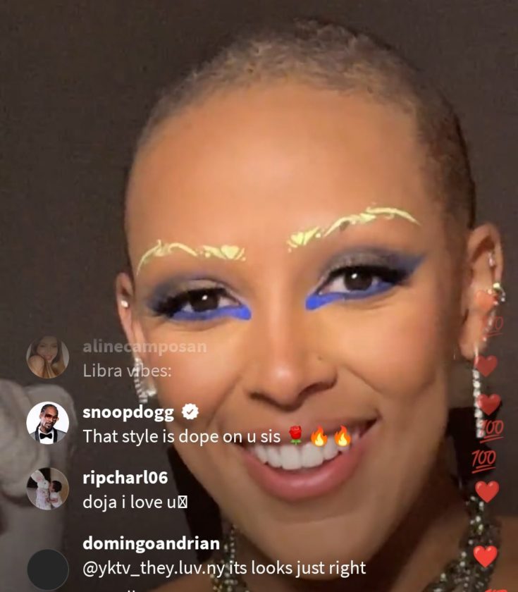 Doja Cat shaved her eyebrows off on Instagram Live 2 Doja Cat shaved her eyebrows off on Instagram Live
